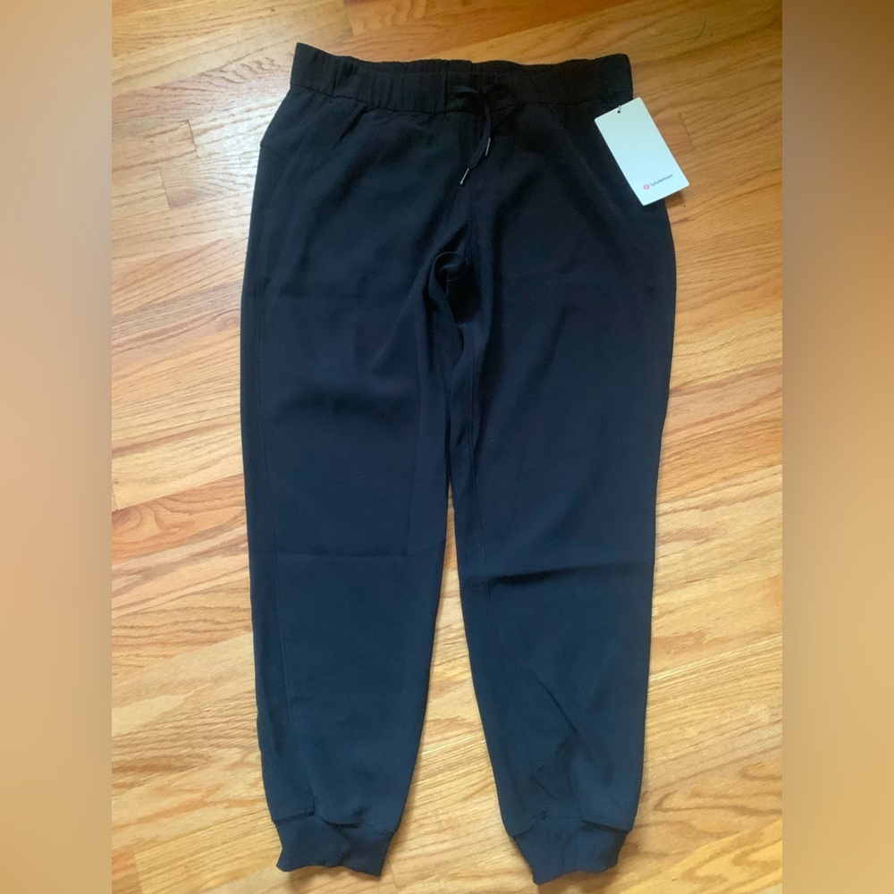 Lululemon joggers